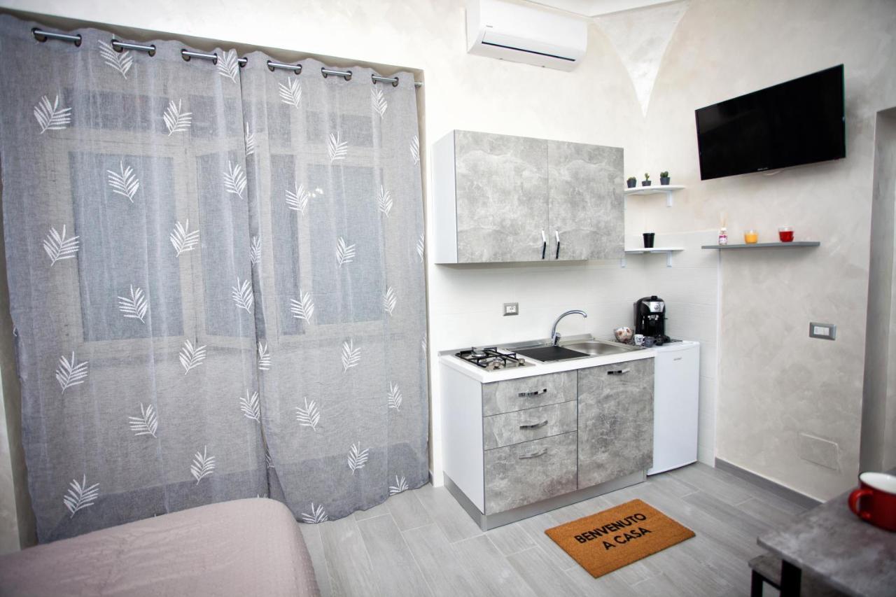 La Casetta Di Lulu Napoli Bagian luar foto